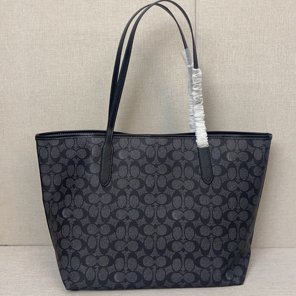 Coach City Tote CW451 - Black Halloween Edition - Picture 3 of 8